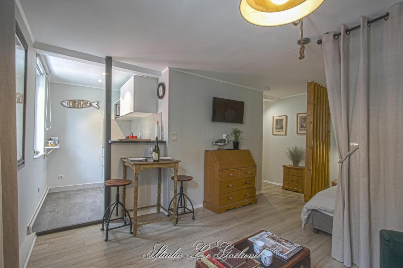 Appartement La Venelle Des Greniers A Sel